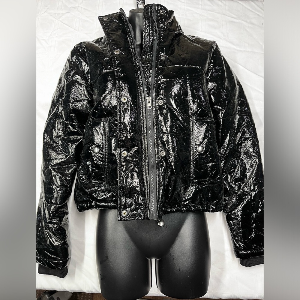 Fashion Nova Glossy Black Puffer Jacket